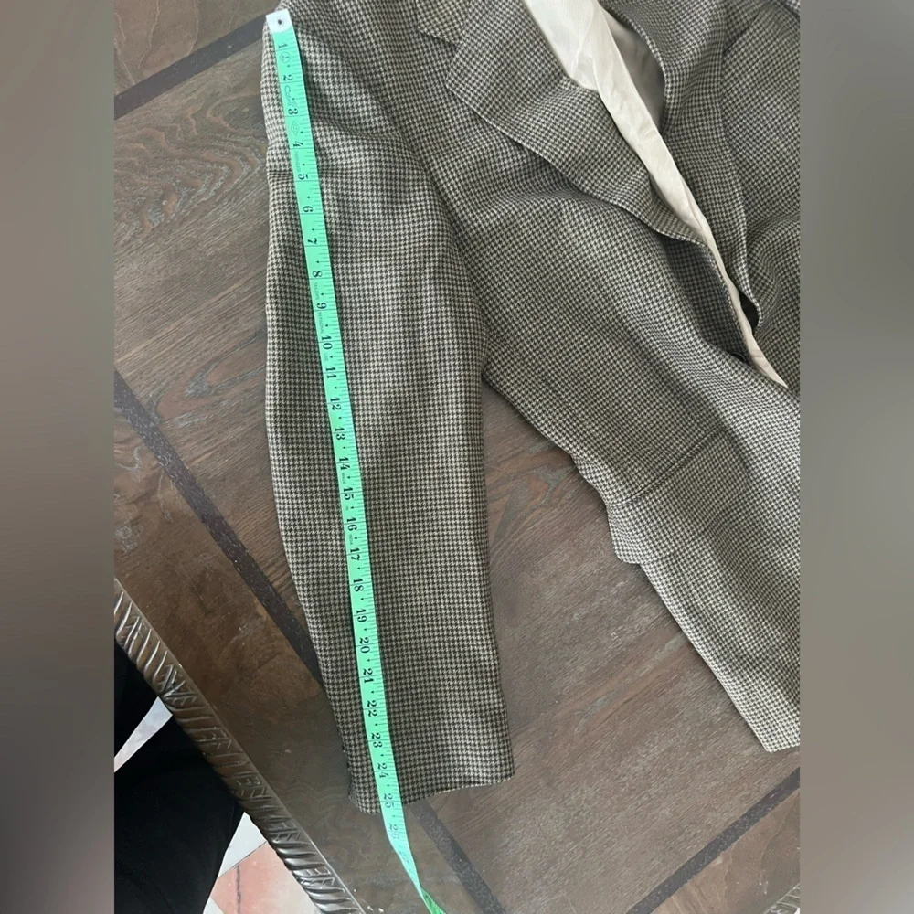 Oscar de la Renta sports coat